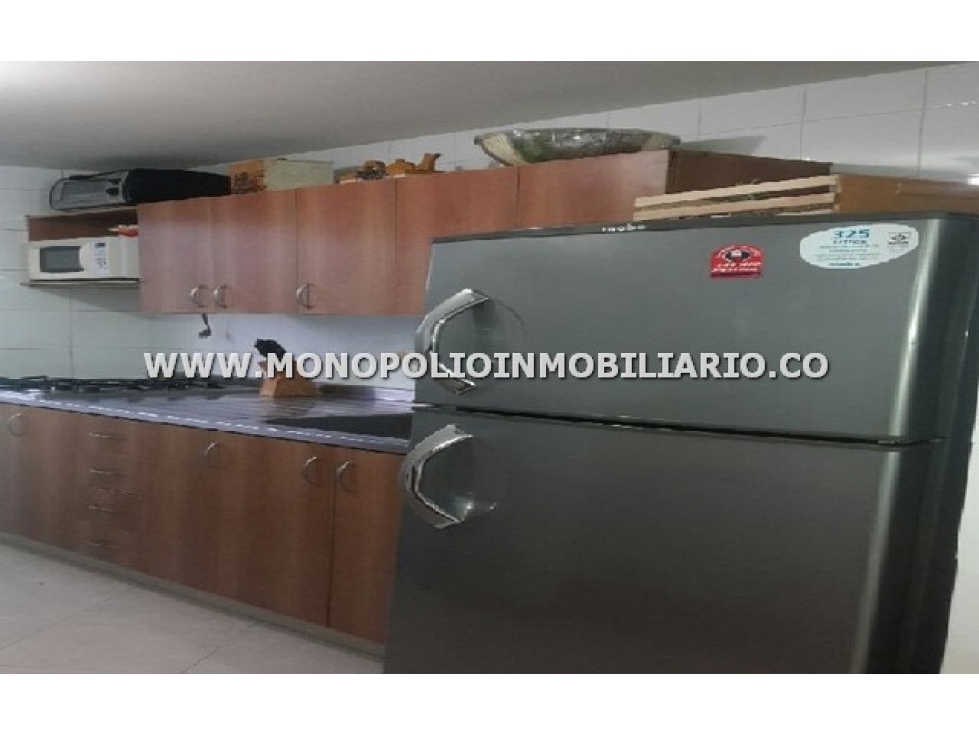 APARTAMENTO AMOBLADO EN ARRIENDO - SECTOR CASTROPOL COD: 4694 — foto 3