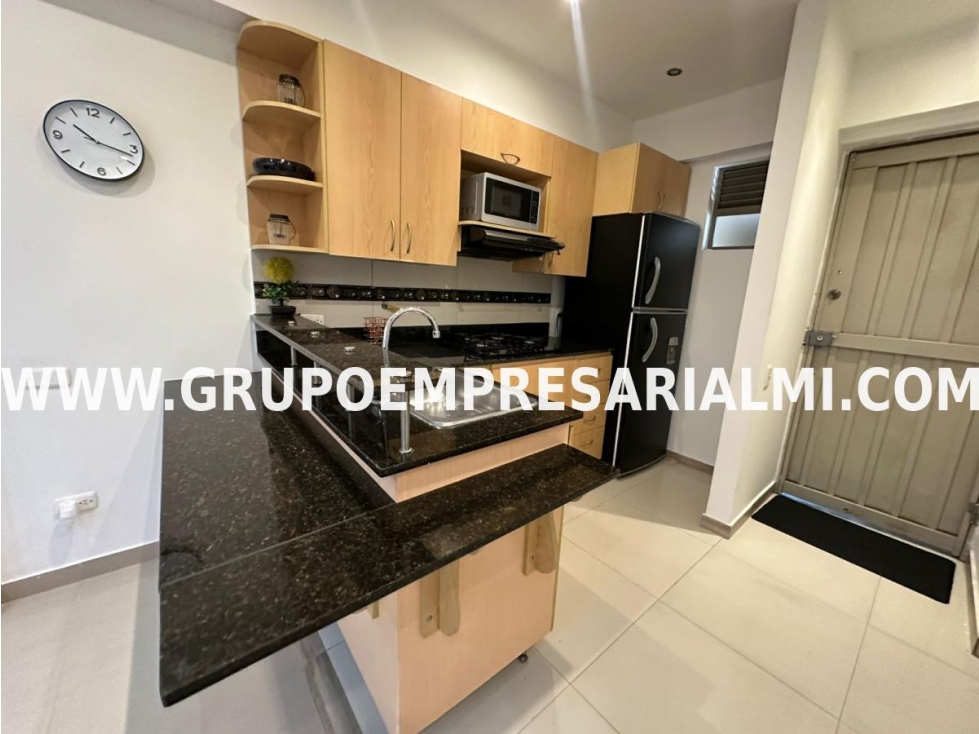 APARTAMENTO AMOBLADO EN ARRIENDO - SECTOR LAURELES COD: 16844