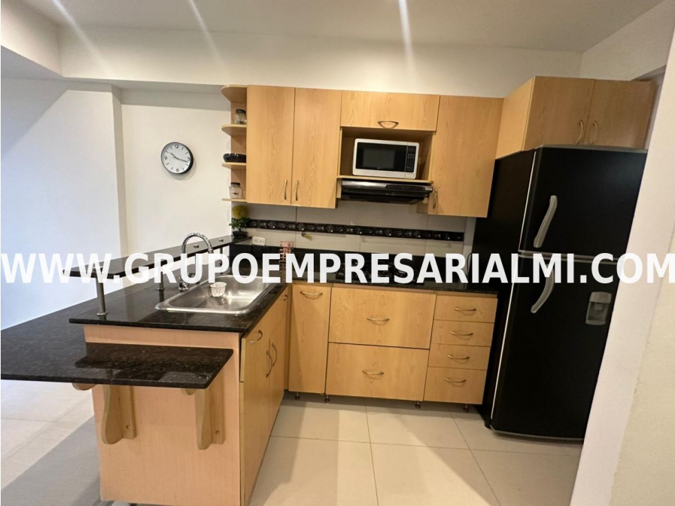 APARTAMENTO AMOBLADO EN ARRIENDO - SECTOR LAURELES COD: 16844 — foto 3