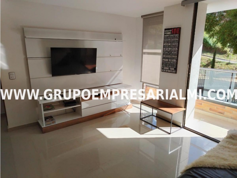APARTAMENTO AMOBLADO EN ARRIENDO - SECTOR LOS ALCÁZARES COD: 30753