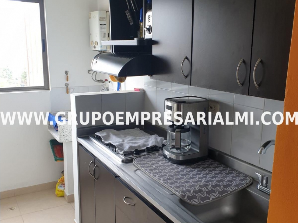 APARTAMENTO AMOBLADO EN ARRIENDO - SECTOR LOMA DEL INDIO COD: 31048 — foto 3