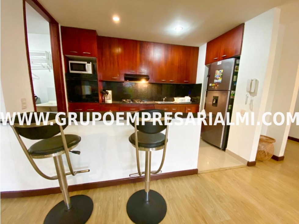APARTAMENTO AMOBLADO EN ARRIENDO - SECTOR POBLADO COD: 30224