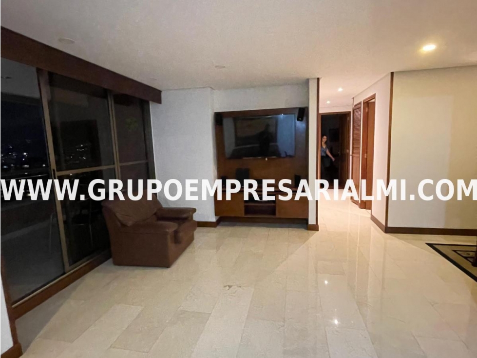 APARTAMENTO AMOBLADO EN ARRIENDO - SECTOR LOS BALSOS COD: 31101