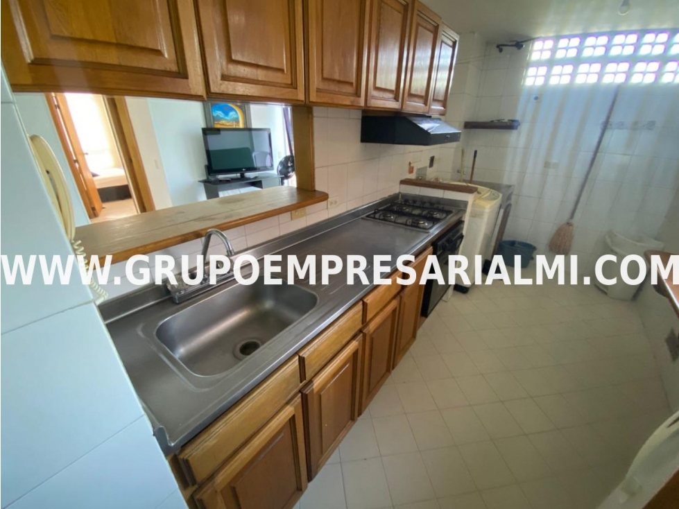 APARTAMENTO AMOBLADO EN ARRIENDO - SECTOR PATIO BONITO COD: 23834 — foto 4