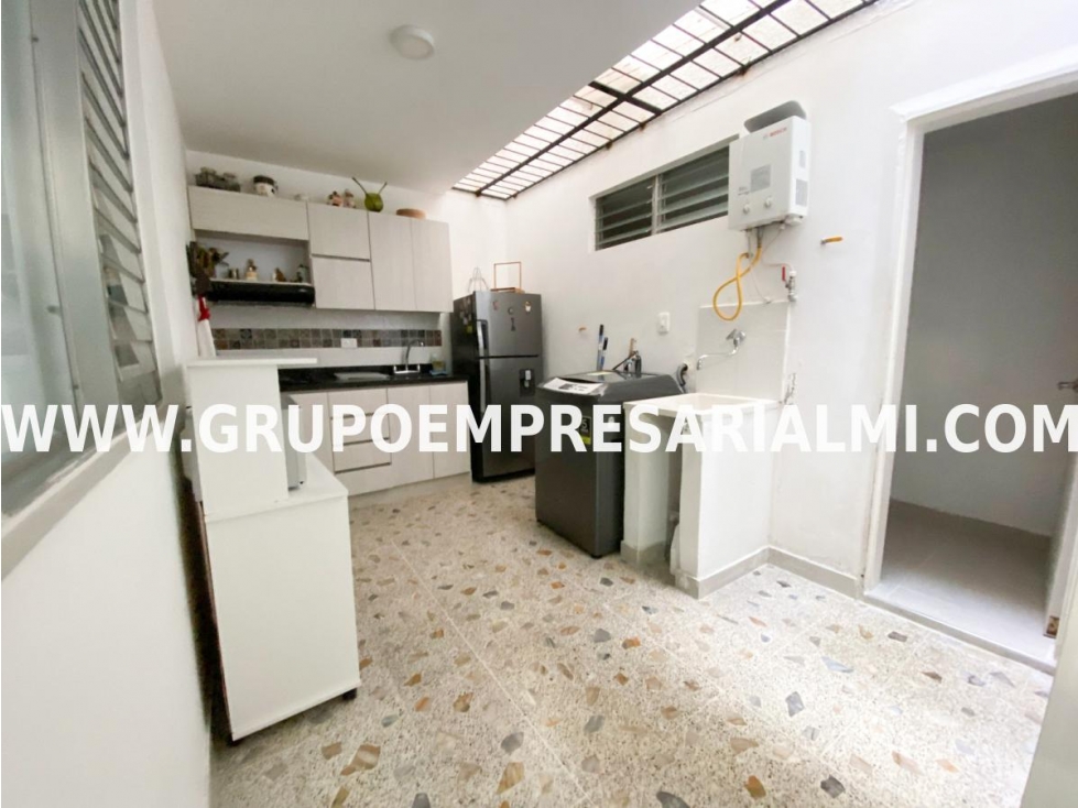 APARTAMENTO AMOBLADO EN ARRIENDO - SECTOR SANTA MÓNICA COD: 31534 — foto 4