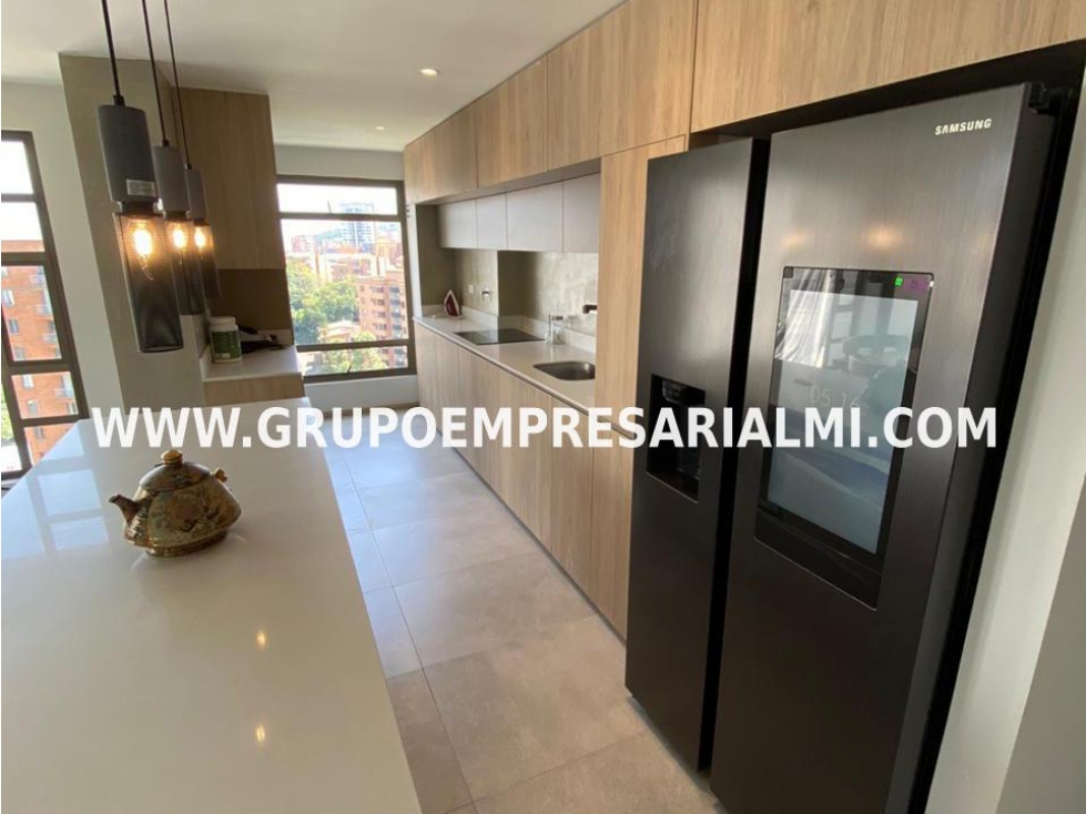 APARTAMENTO AMOBLADO EN ARRIENDO - SECTOR CASTROPOL COD: 9517 — foto 2