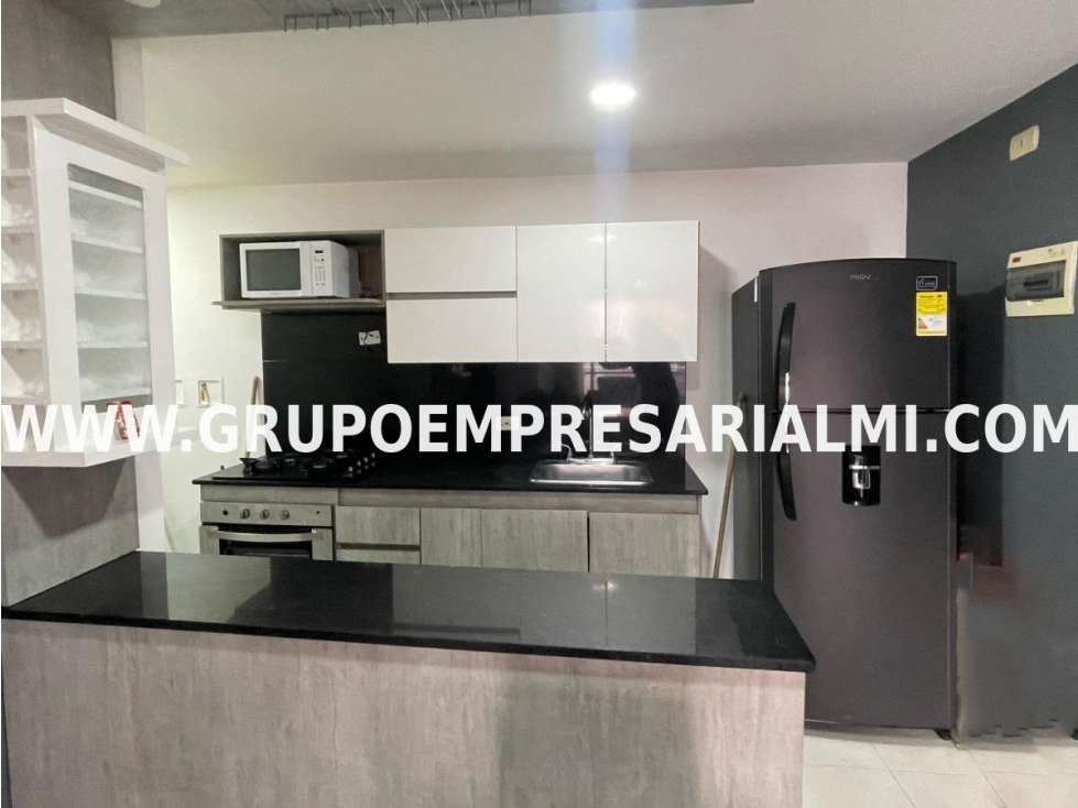 APARTAMENTO AMOBLADO EN ARRIENDO - SECTOR CIUDAD DEL RÍO COD: 31887 — foto 4