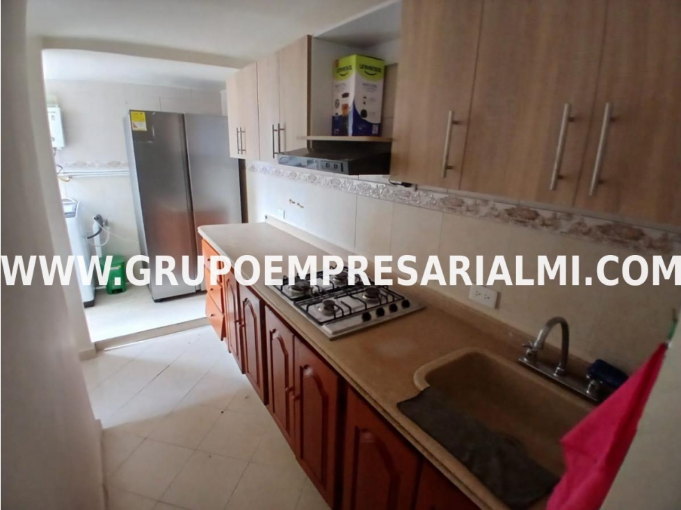 APARTAMENTO AMOBLADO EN ARRIENDO - SECTOR BOMBONA COD: 32246 — foto 2