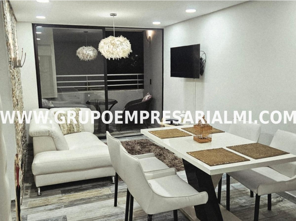 APARTAMENTO AMOBLADO EN ARRIENDO - SECTOR PROVENZA COD: 32405