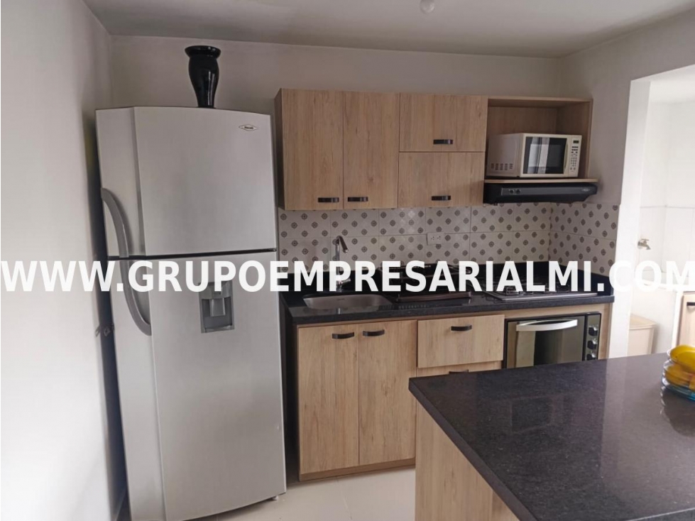 APARTAMENTO AMOBLADO EN ARRIENDO - SECTOR LOS COLORES COD: 22627 — foto 4