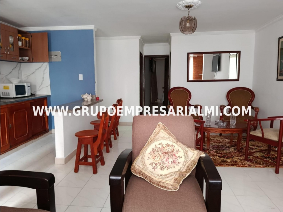 APARTAMENTO AMOBLADO EN ARRIENDO - SECTOR LAURELES COD: 32555 — foto 2