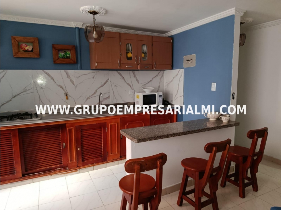 APARTAMENTO AMOBLADO EN ARRIENDO - SECTOR LAURELES COD: 32555 — foto 3