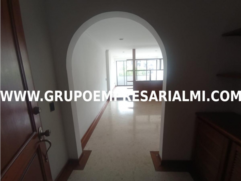 APARTAMENTO AMOBLADO EN ARRIENDO - SECTOR CASTROPOL COD: 33041 — foto 5