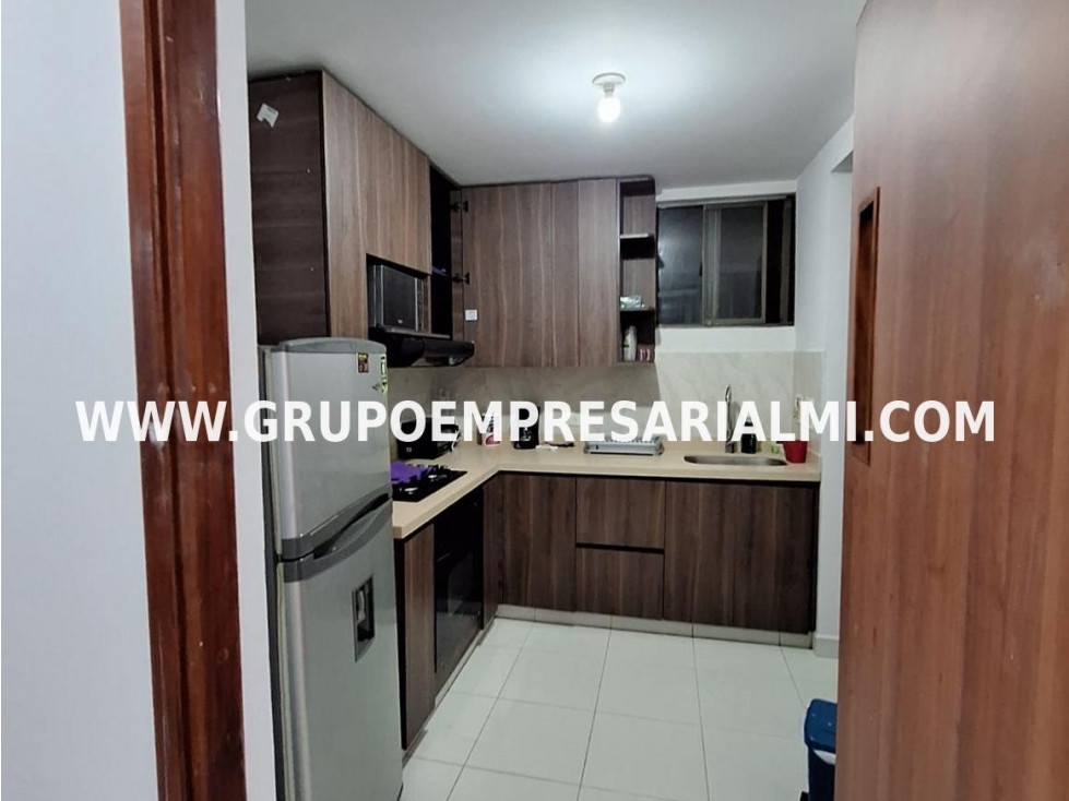 APARTAMENTO AMOBLADO EN ARRIENDO - SECTOR AGUACATALA COD: 33123 — foto 5