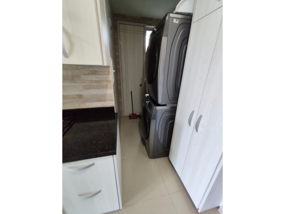 APARTAMENTO AMOBLADO EN ARRIENDO EN CRESPO - CARTAGENA — foto 4