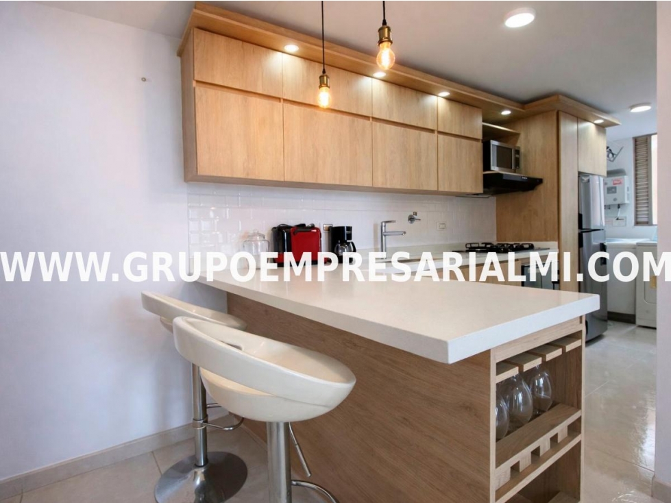 APARTAMENTO AMOBLADO EN ARRIENDO - SECTOR MILLA DE ORO COD: 33342 — foto 3