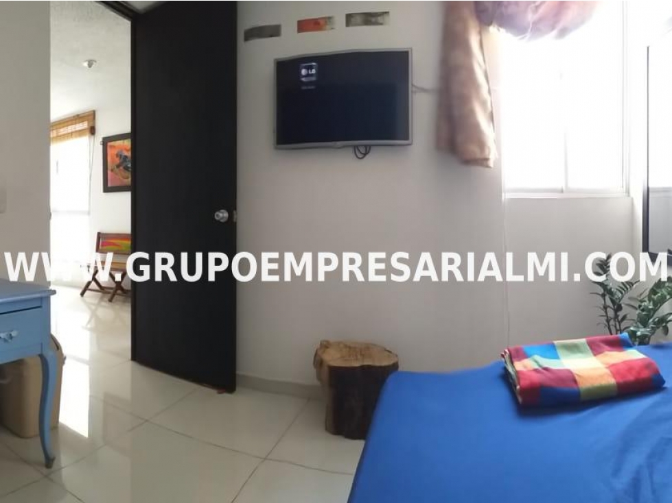 APARTAMENTO AMOBLADO EN ARRIENDO - SECTOR BOMBONA COD: 33526 — foto 6