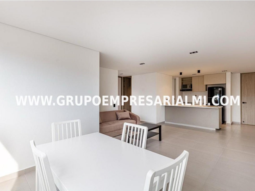APARTAMENTO AMOBLADO EN ARRIENDO - SECTOR LOS ALPES COD: 33759