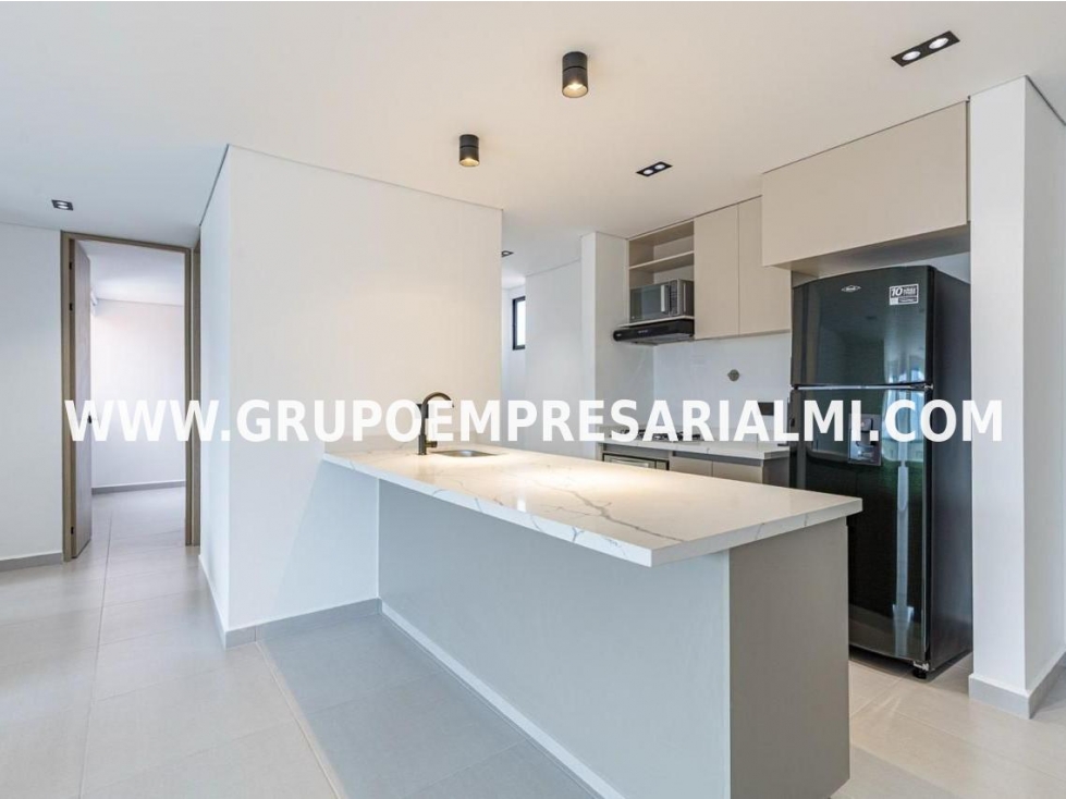 APARTAMENTO AMOBLADO EN ARRIENDO - SECTOR LOS ALPES COD: 33759 — foto 4