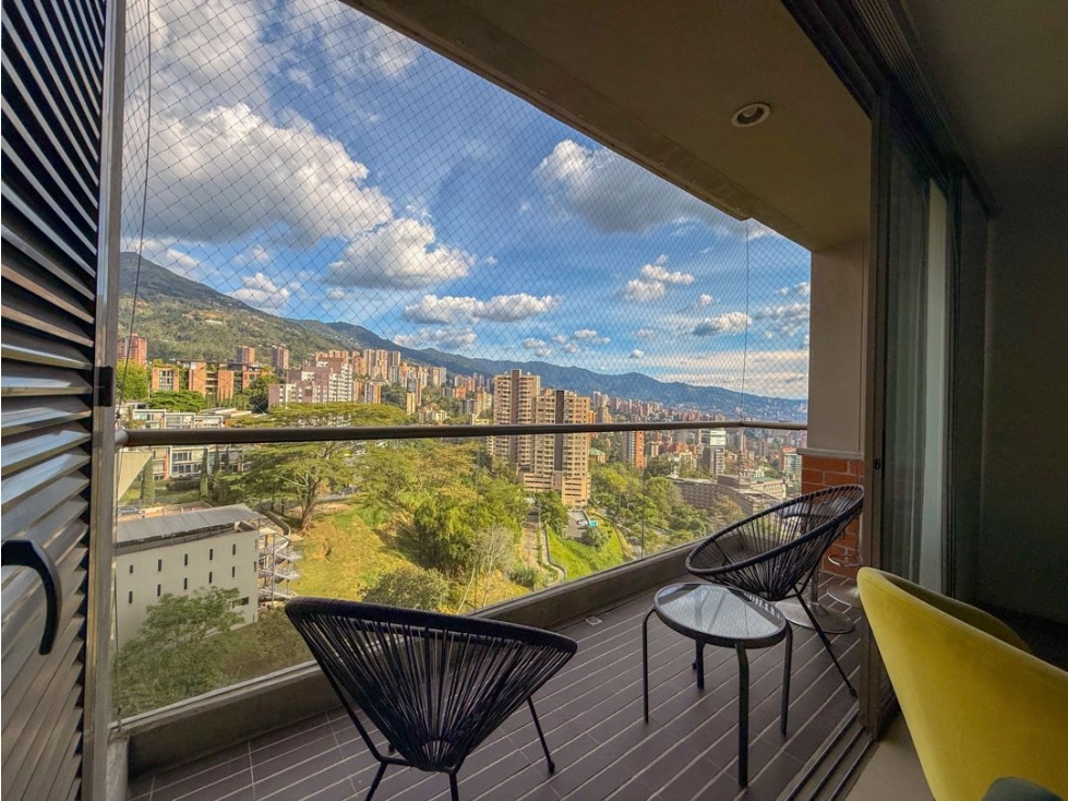 Apartamento Amoblado en Las Palmas, El Poblado | Vista Panorámica — foto 3