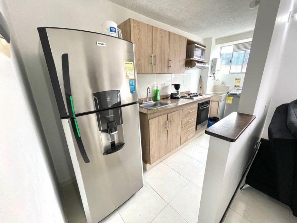 Apartamento Amoblado en unidad cerrada con piscina y zonas verdes — foto 4