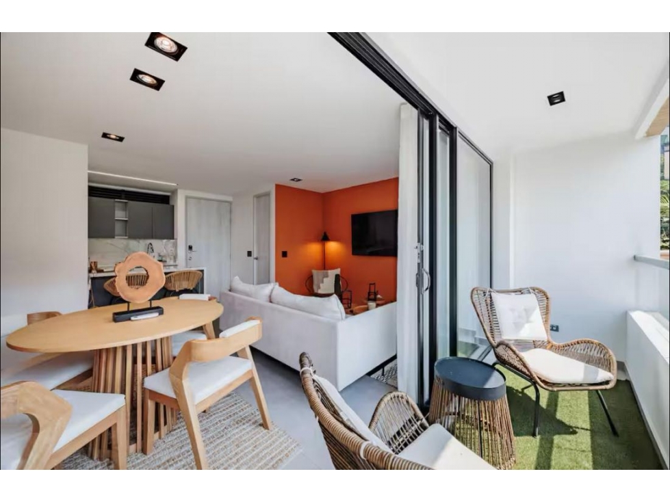 APARTAMENTO AMOBLADO EN VENTA SECTOR POBLADO, MEDELLÍN