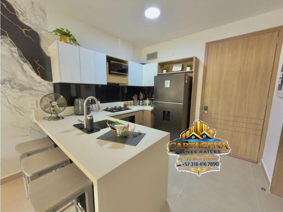 Apartamento Amoblado en Venta Acabados de Lujo, Baia Kristal Cartagena — foto 3