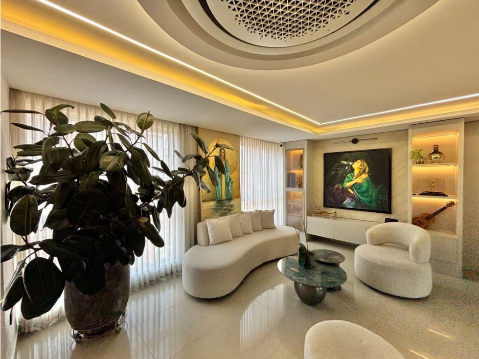 APARTAMENTO AMOBLADO EN VENTA. 118MTS. 3 ALCOBAS. RIO ALTO