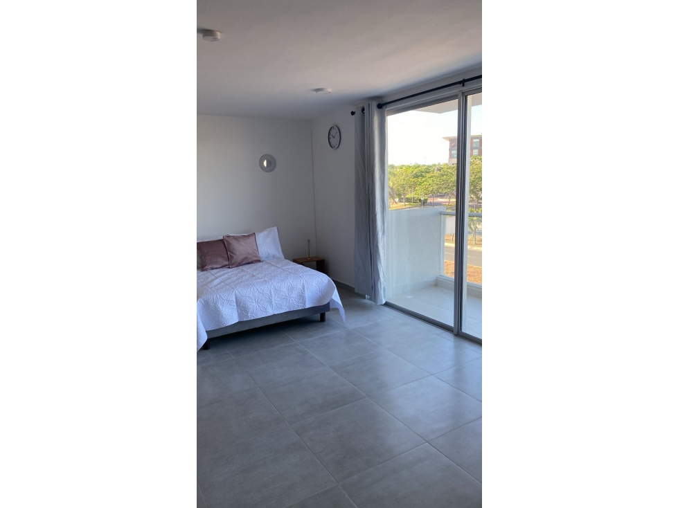 Apartamento amoblado en zona Norte — foto 3