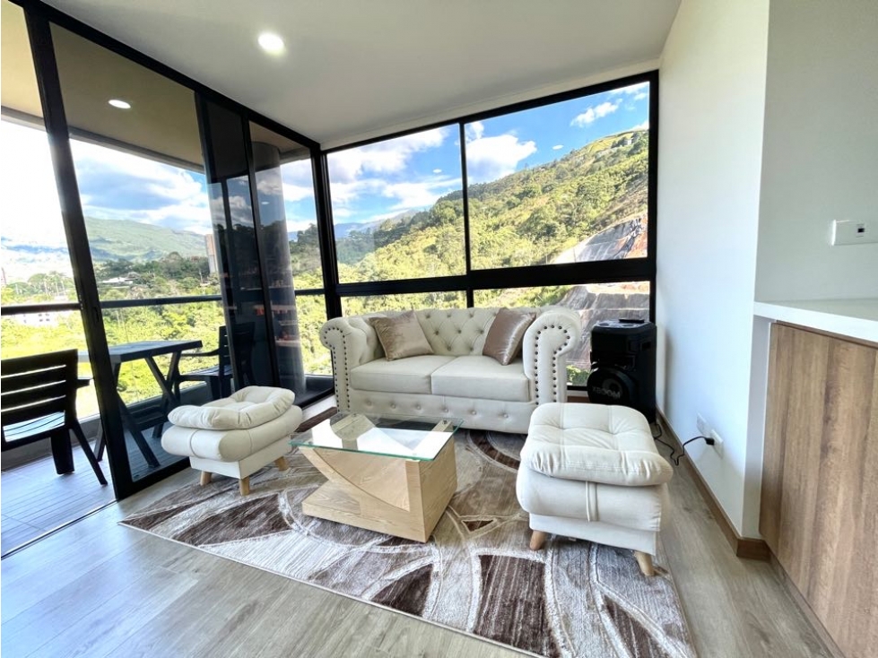 Apartamento amoblado moderno magnifica vista, piscina, Envigado. — foto 2