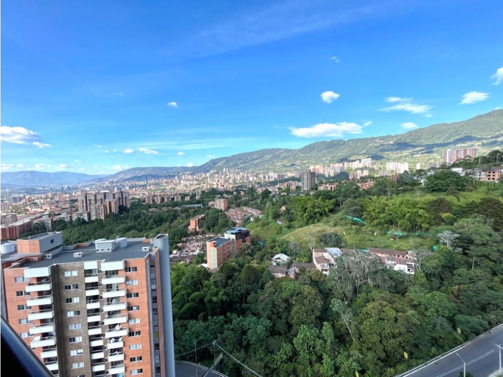 Apartamento amoblado moderno magnifica vista, piscina, Envigado. — foto 6