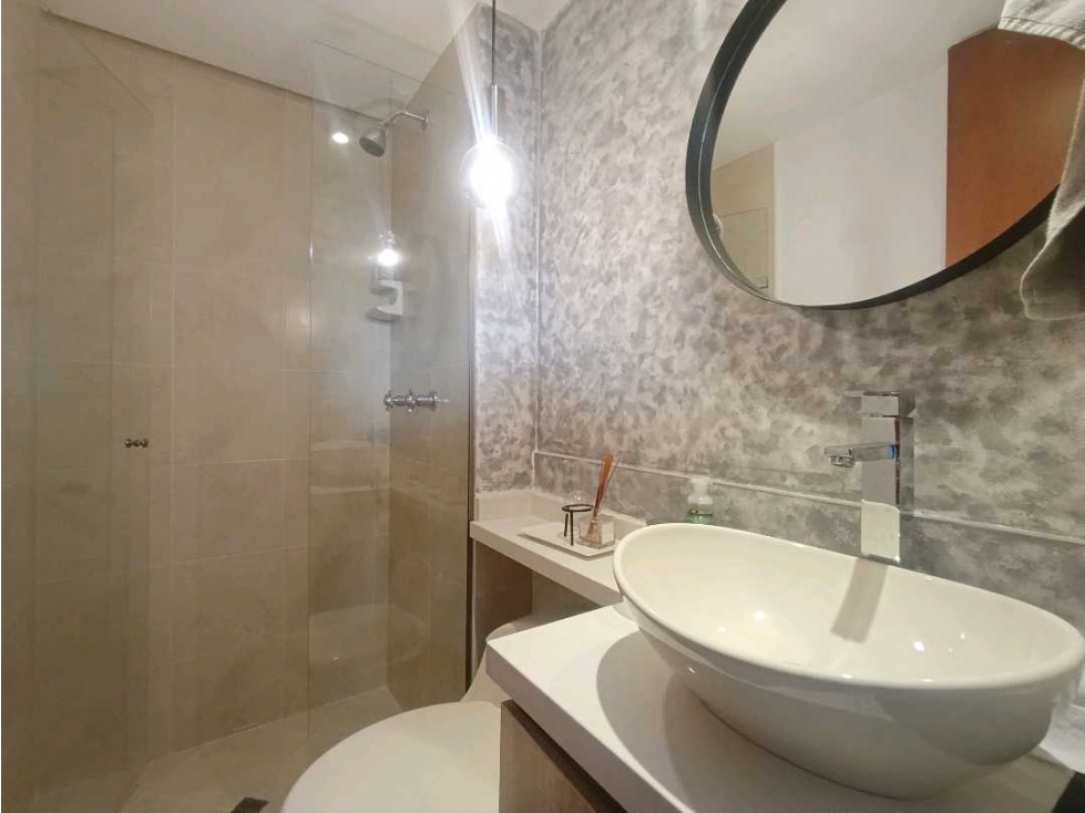 APARTAMENTO AMOBLADO PARA LA RENTA EN EL POBLADO SECTOR TRANS INFERIOR — foto 3
