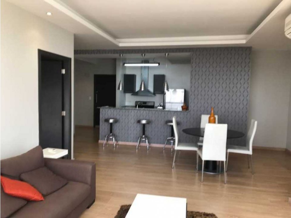 APARTAMENTO AMOBLADO SAN FRANCISCO PH QUADRAT — foto 4