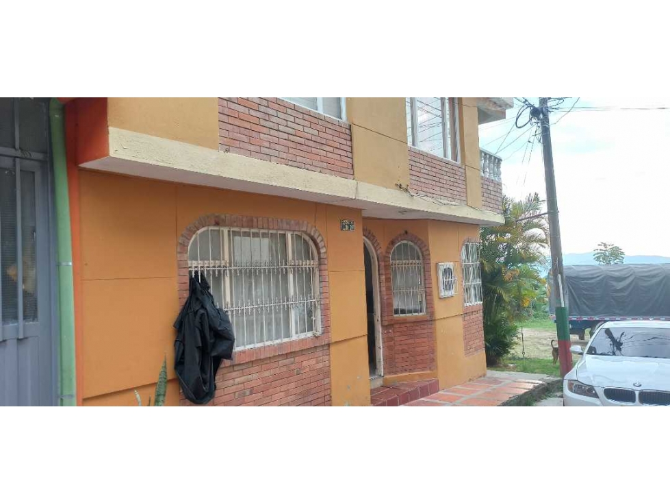 Apartamento Amplio En La Mesa Cundi De 4 Habitaciones