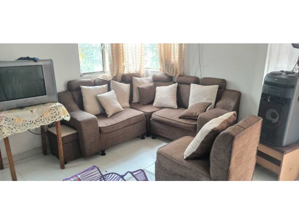Apartamento Amplio En La Mesa Cundi De 4 Habitaciones — foto 3