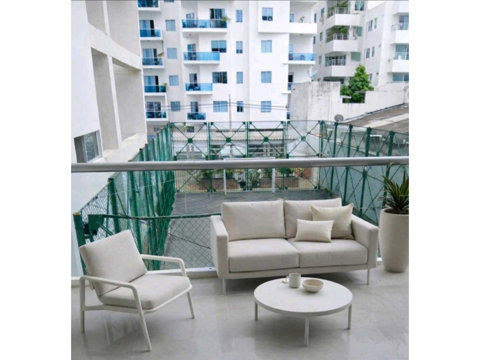 Apartamento amplio en venta en La Castellana, Montería.