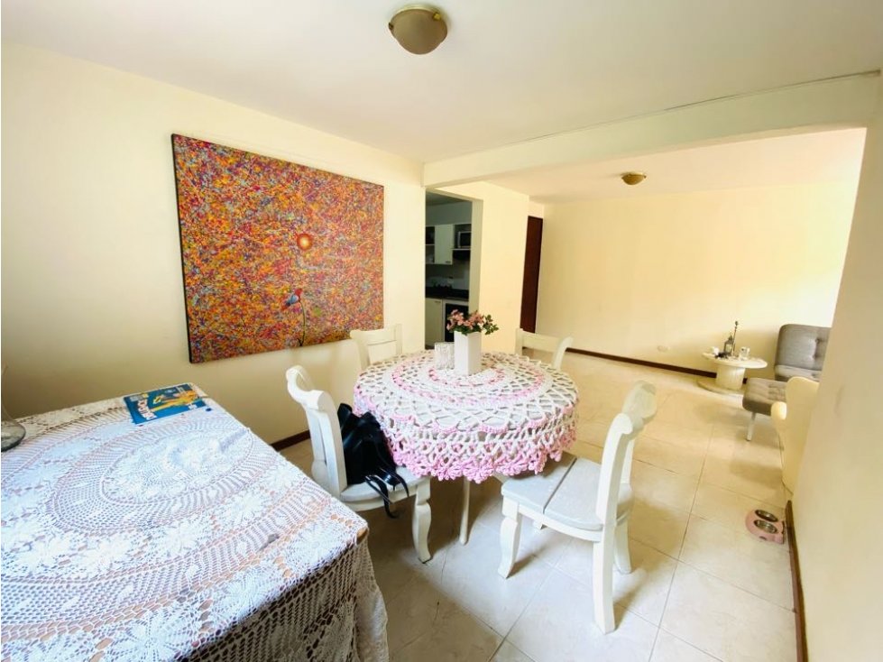 Apartamento amplio y completo en la Loma de los Bernal parte baja — foto 3