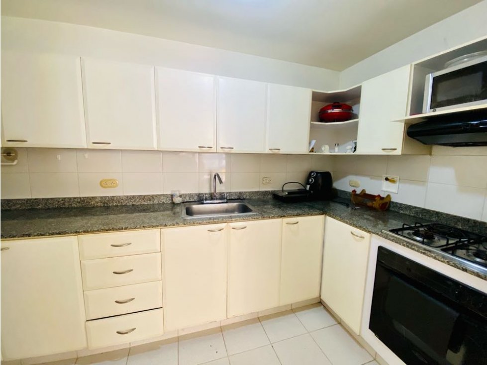 Apartamento amplio y completo en la Loma de los Bernal parte baja — foto 5