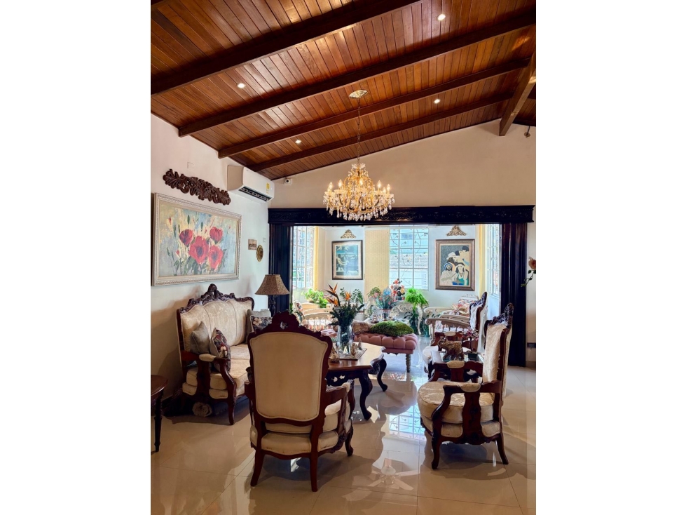 APARTAMENTO AMPLIO Y ELEGANTE DE 180 metros EN VENTA