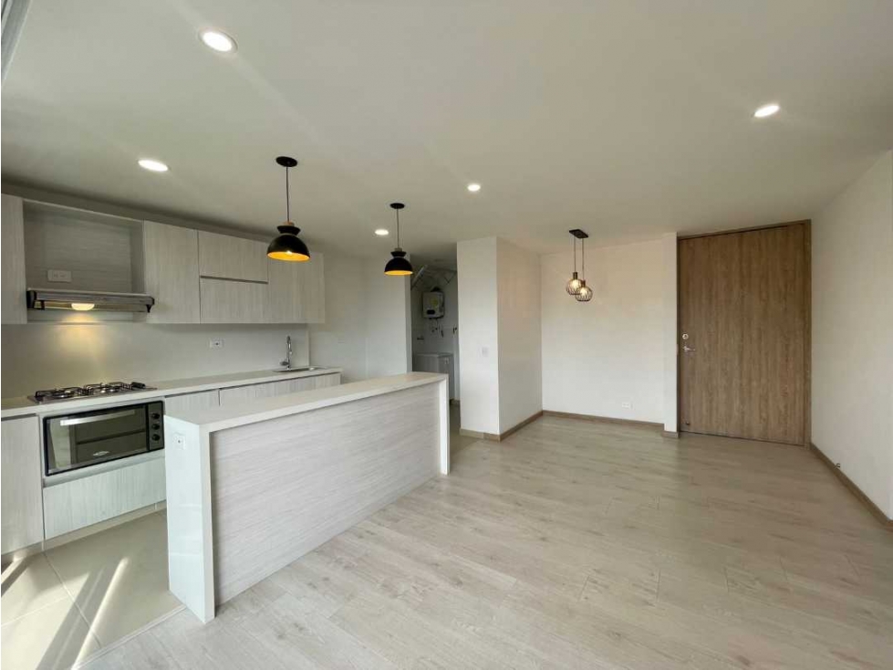 APARTAMENTO ARRIENDO