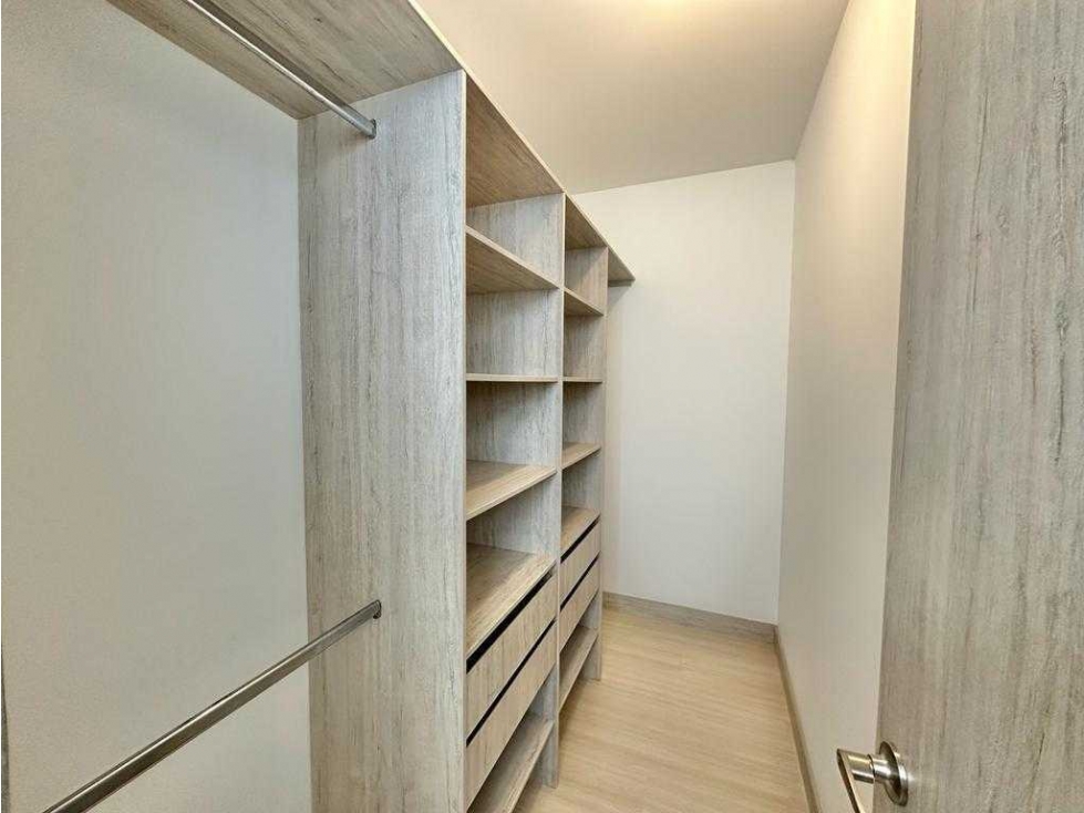 Apartamento arriendo amoblado Poblado la Linde — foto 4