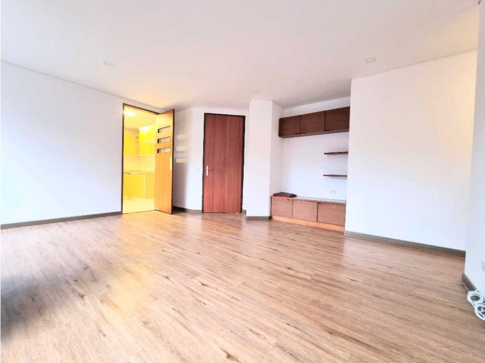 APARTAMENTO ARRIENDO CHICO, BOGOTA — foto 4