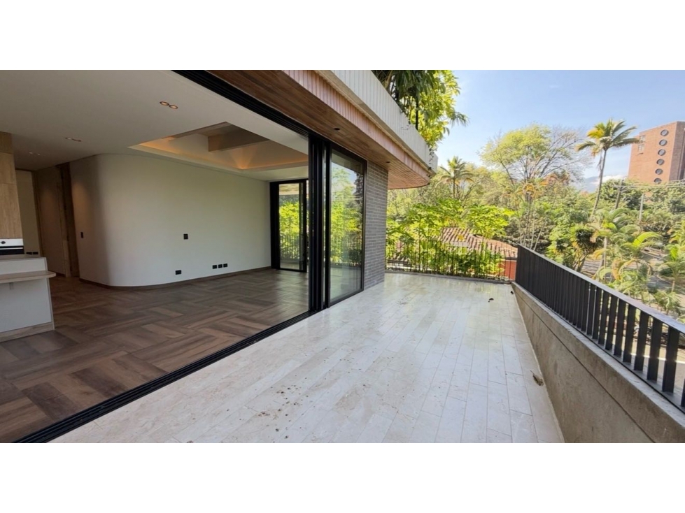 Apartamento barrio El Diamante | 178 m2 | 2 alc | Balcon tipo terraza