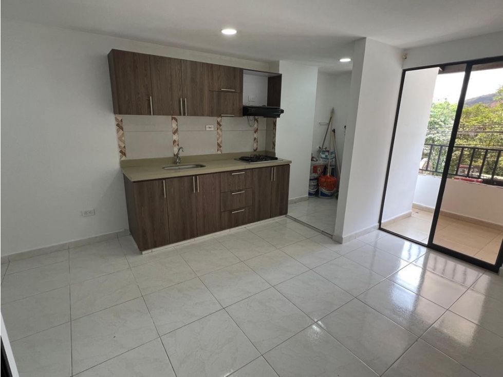 APARTAMENTO | BARRIO FLORENCIA, PARTE ALTA EN VENTA F588 — foto 5