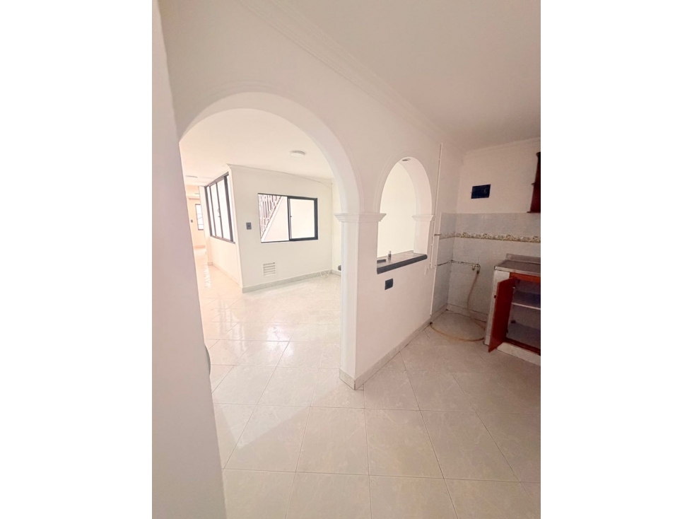 APARTAMENTO | BARRIO LA SELVA, BELLO EN VENTA F581 — foto 3
