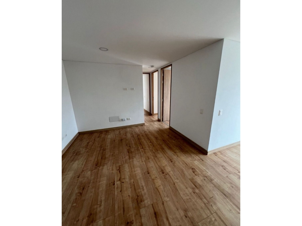 Apartamento calasanz 3 habitaciones unidad nueva — foto 4
