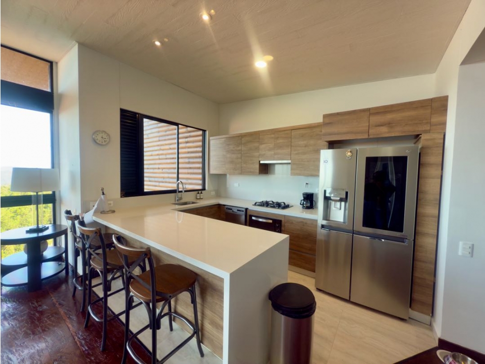 Apartamento Campestre Con Hermosa Vista en Venta El Retiro