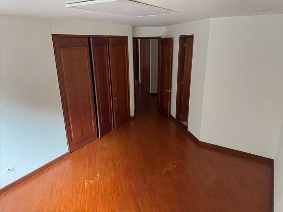 SE VENDE Y/O ARRIENDA APARTAMENTO CEDRITOS, BOGOTA — foto 4
