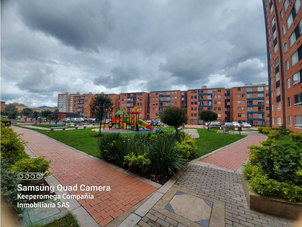 Apartamento en Arriendo, Capellanía - Modelia, Bogotá D.C. — foto 2