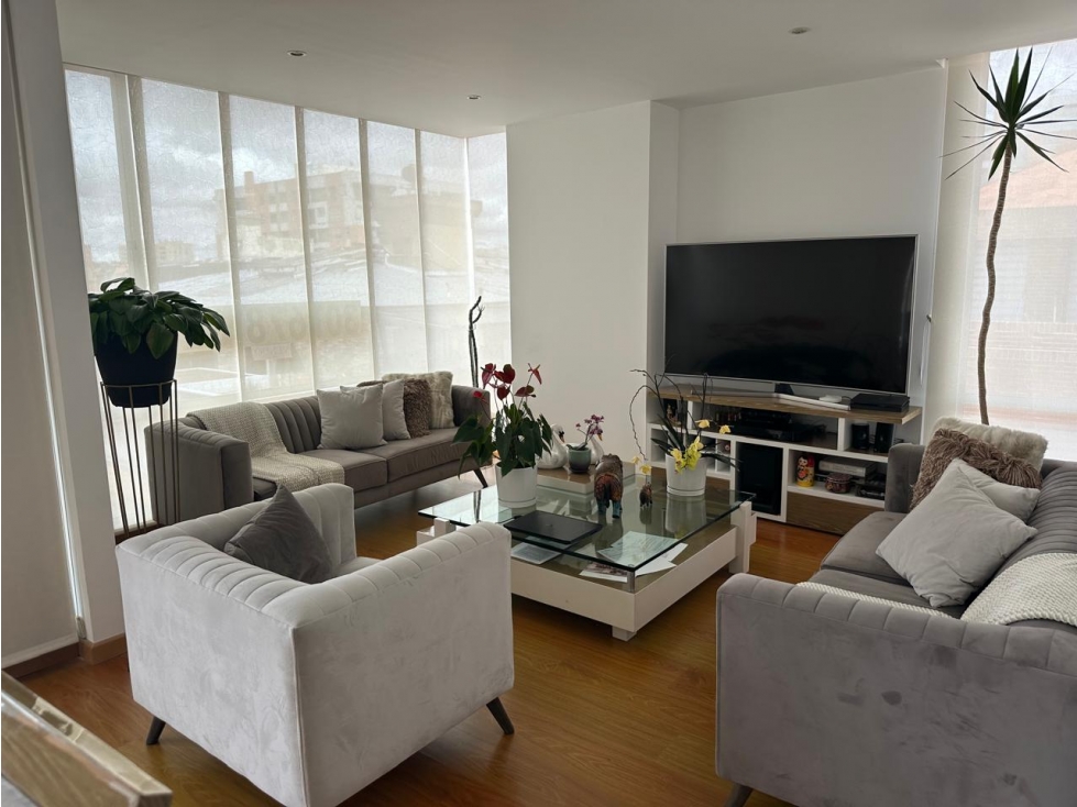 SE VENDE APARTAMENTO EN CEDRO GOLF BOGOTA — foto 2